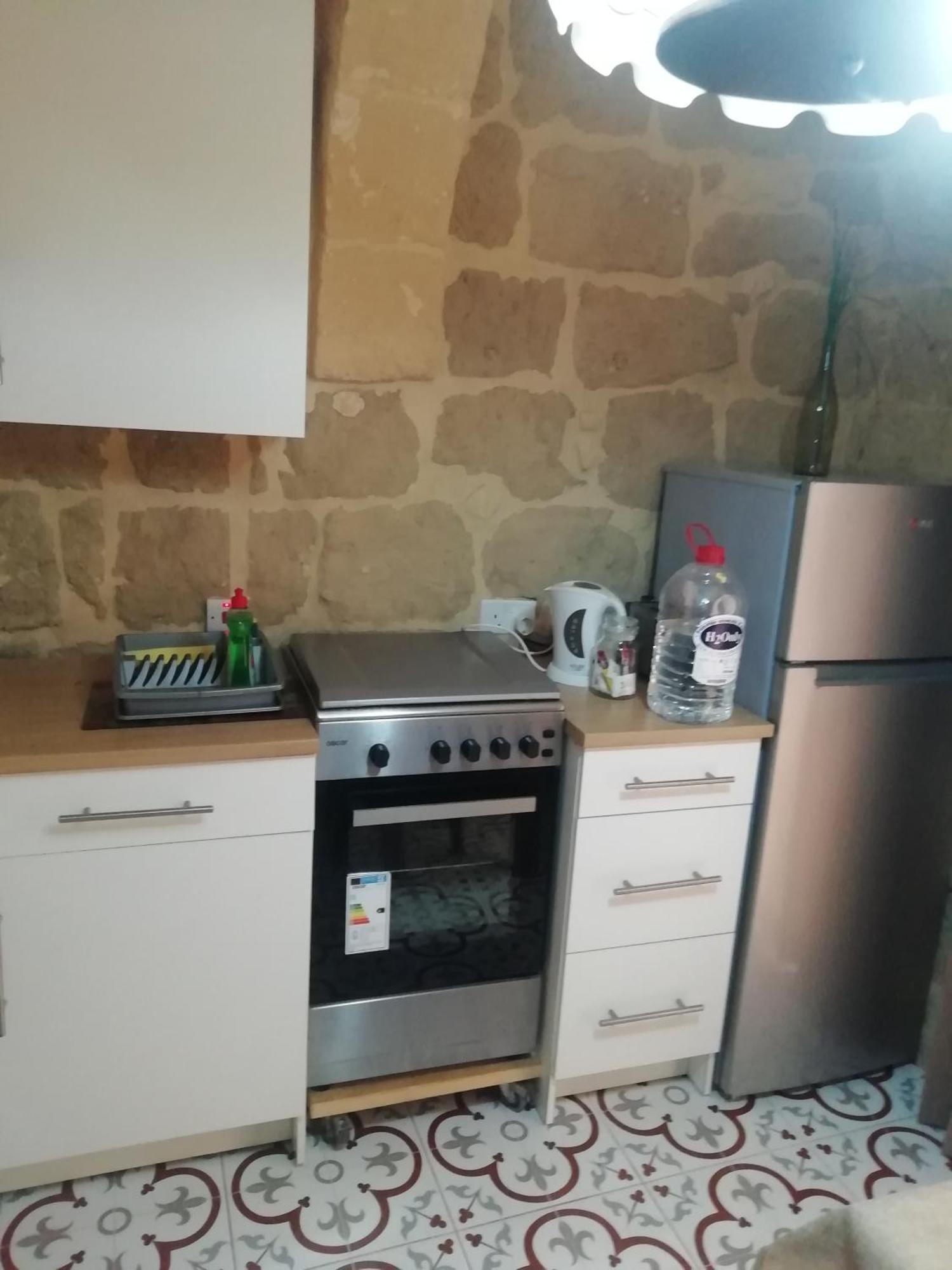 Sixty Two 3 Apartment Виктория Стая снимка